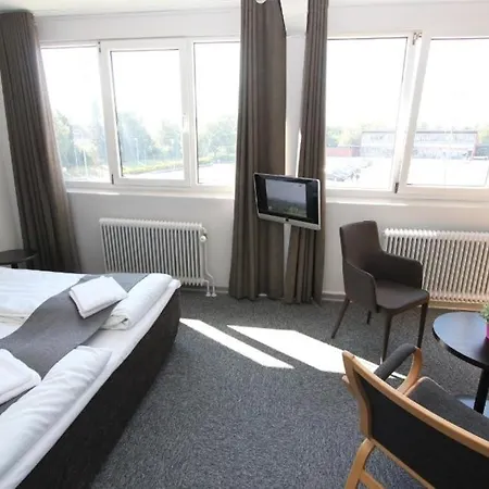 Banegaardshotellet Hotel 3*